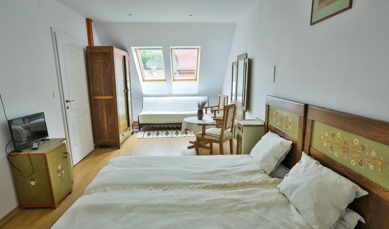 Hotel Casa Julia Odorheiu Secuiesc Zewnętrze zdjęcie